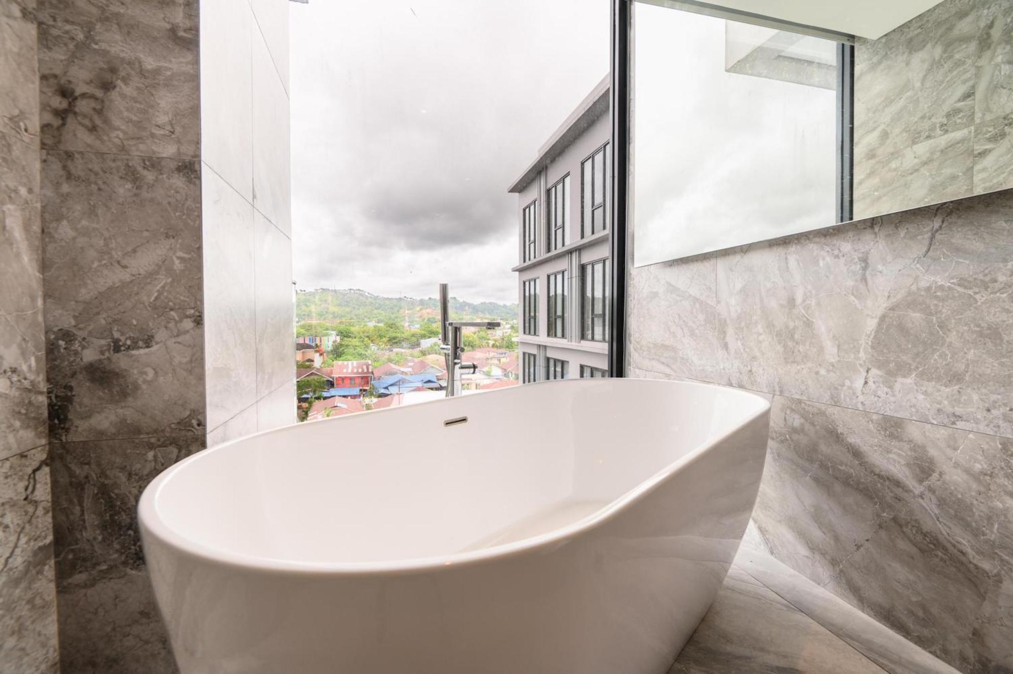 Hotel Aston & Conference Center